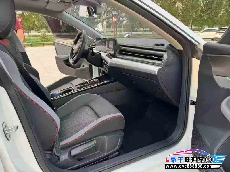 24年大众凌渡轿车抵押车出售