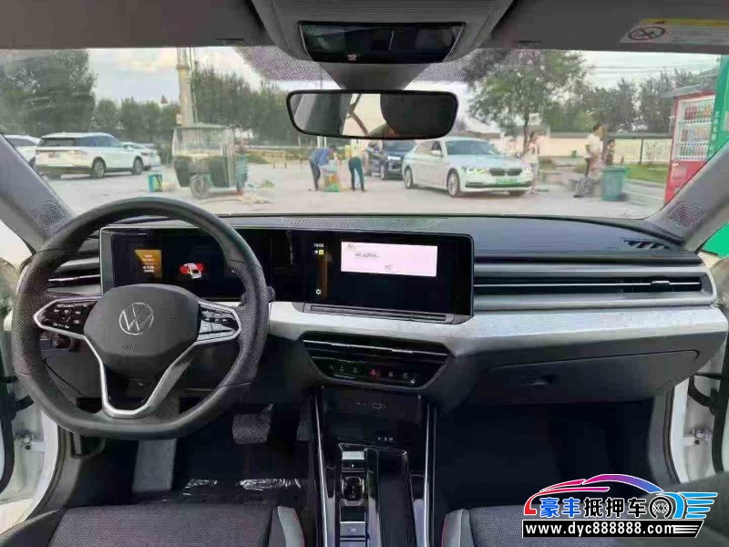 24年大众凌渡轿车抵押车出售