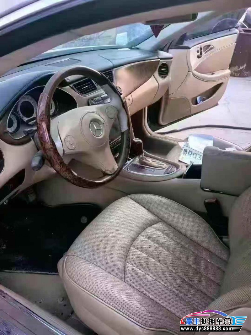 09年奔驰CLS轿车抵押车出售