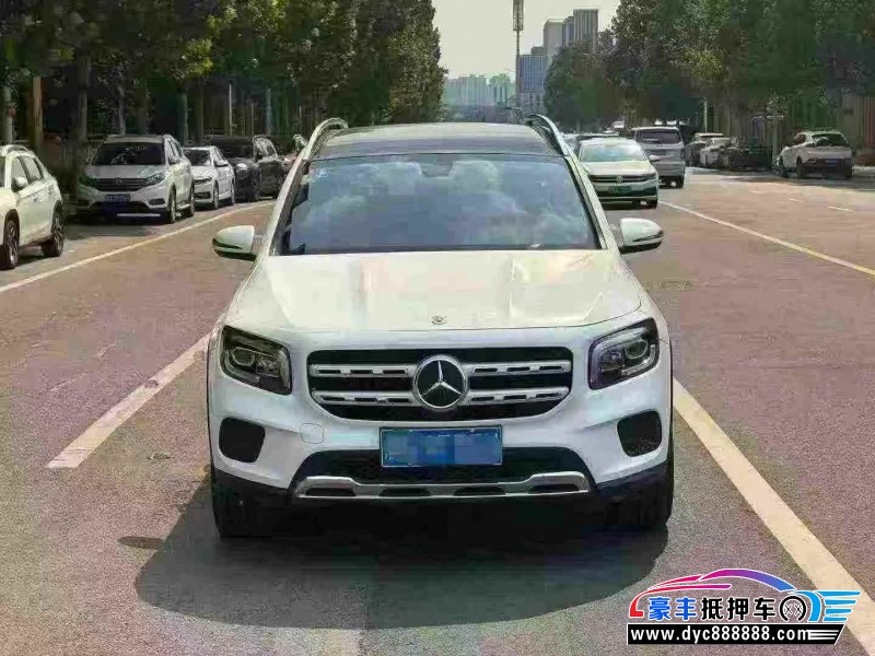 20年奔驰GLB轿车抵押车出售