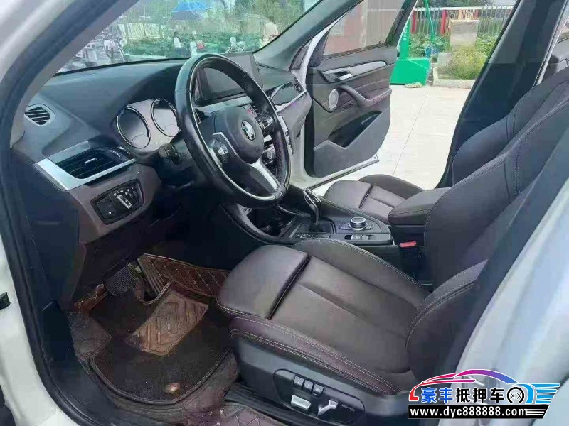 21年宝马X1轿车抵押车出售