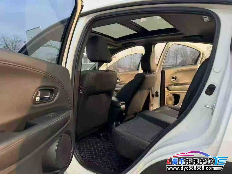 22年本田XRV轿车抵押车出售