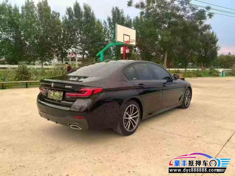 21年宝马5系轿车抵押车出售