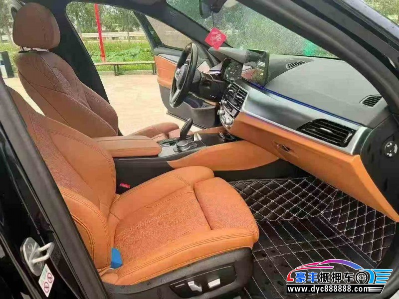 21年宝马5系轿车抵押车出售