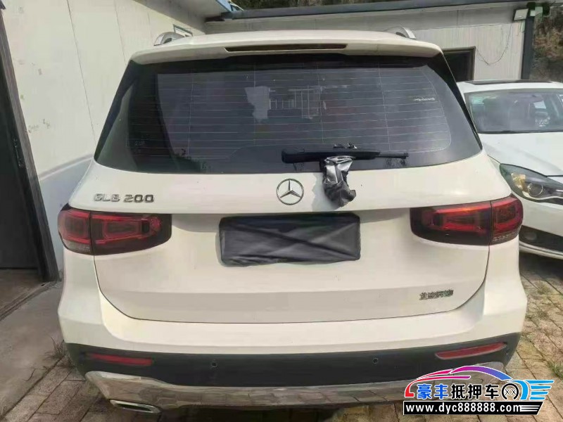 22年奔驰GLB轿车抵押车出售