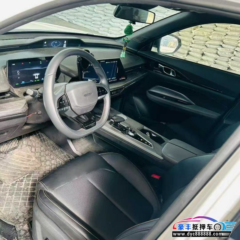 23年长安欧尚Z6轿车抵押车出售