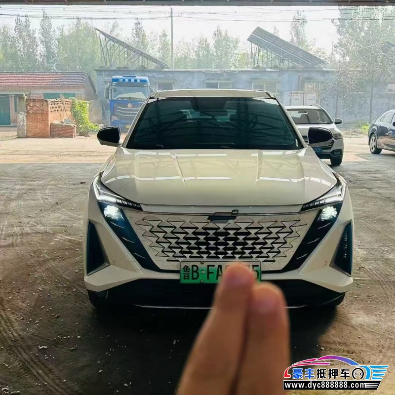 23年长安欧尚Z6轿车抵押车出售