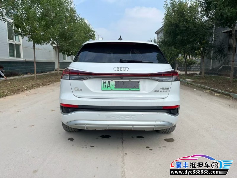 23年奥迪Q4轿车抵押车出售