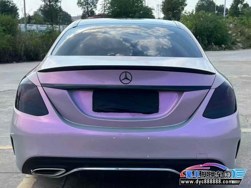 19年奔驰C轿车抵押车出售