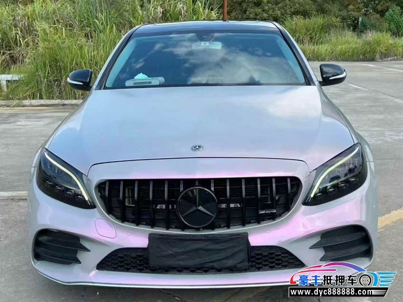 19年奔驰C轿车抵押车出售