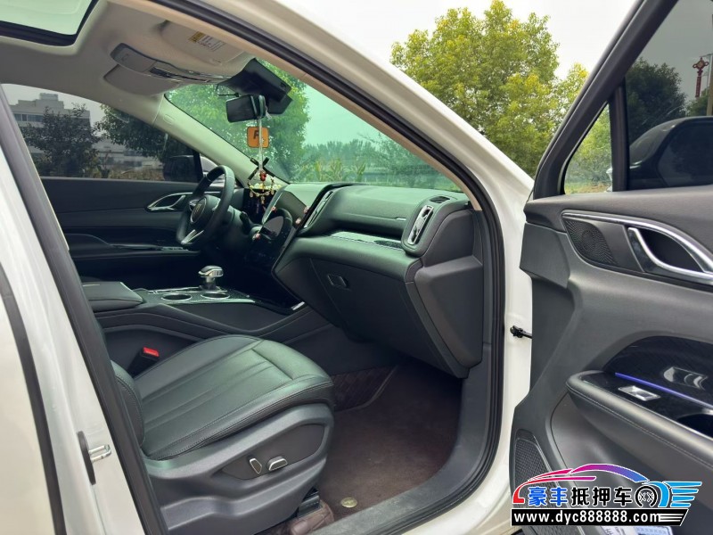 24年红旗HS3轿车抵押车出售