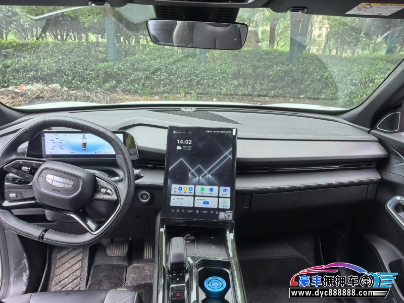 24年吉利博越轿车抵押车出售