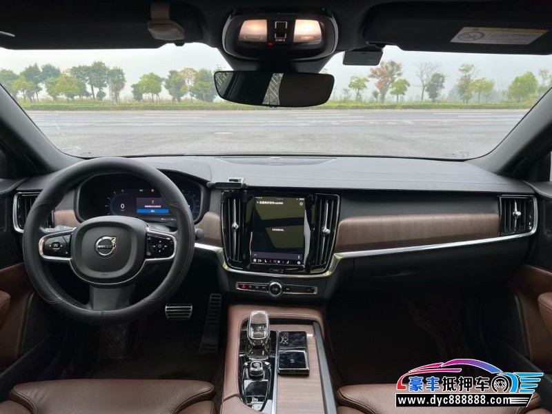 21年沃尔沃S90轿车抵押车出售