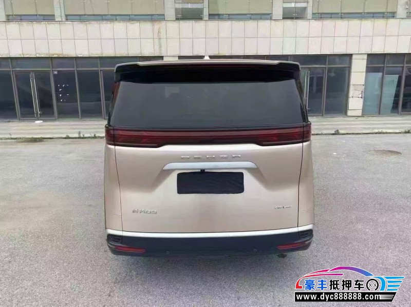 23年腾势D9轿车抵押车出售