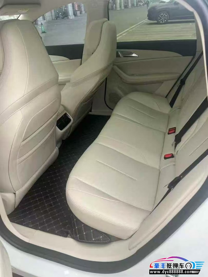 25年东风风行星海轿车抵押车出售