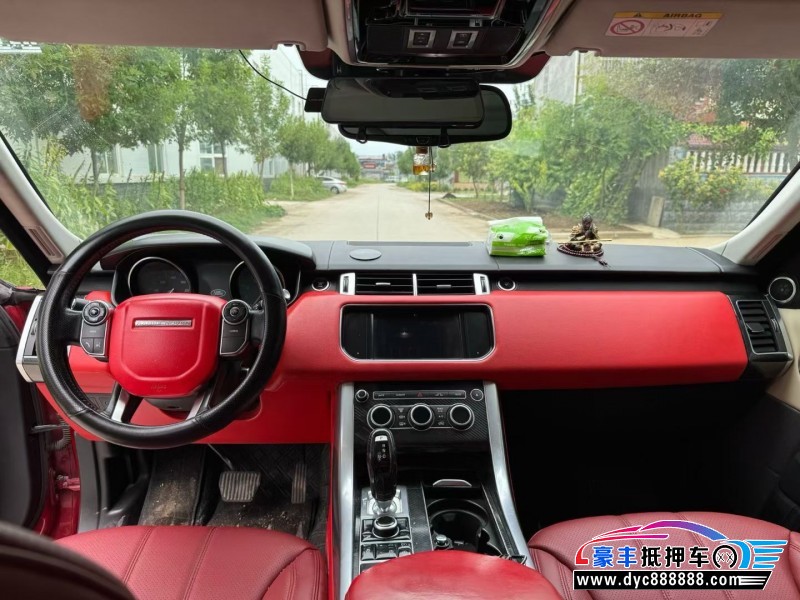 16年路虎揽胜运动版轿车抵押车出售