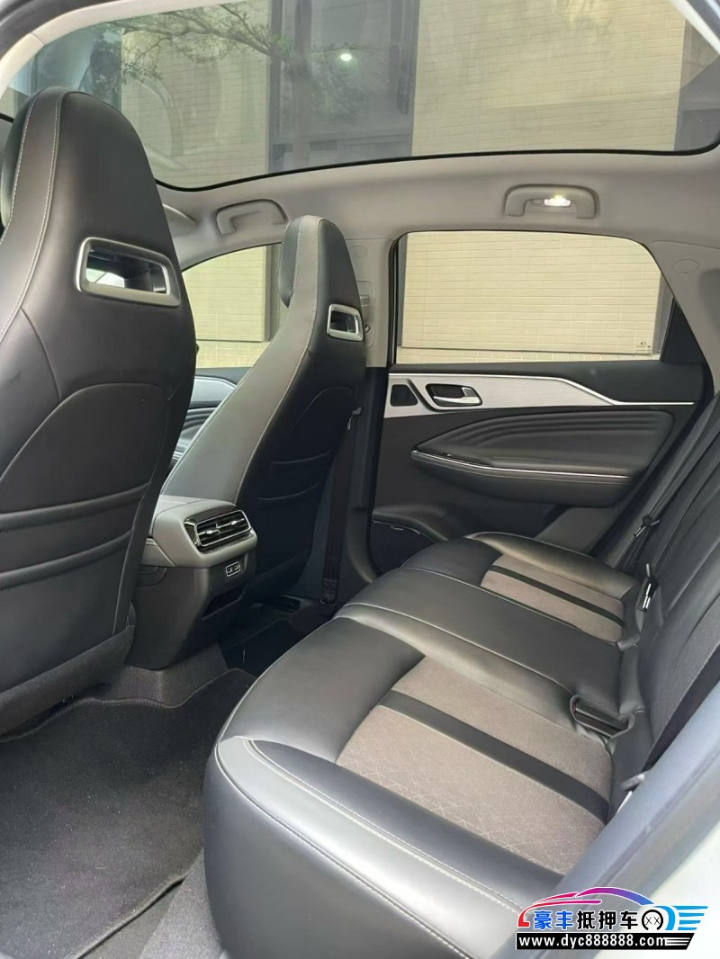 22年埃安魅S580轿车抵押车出售