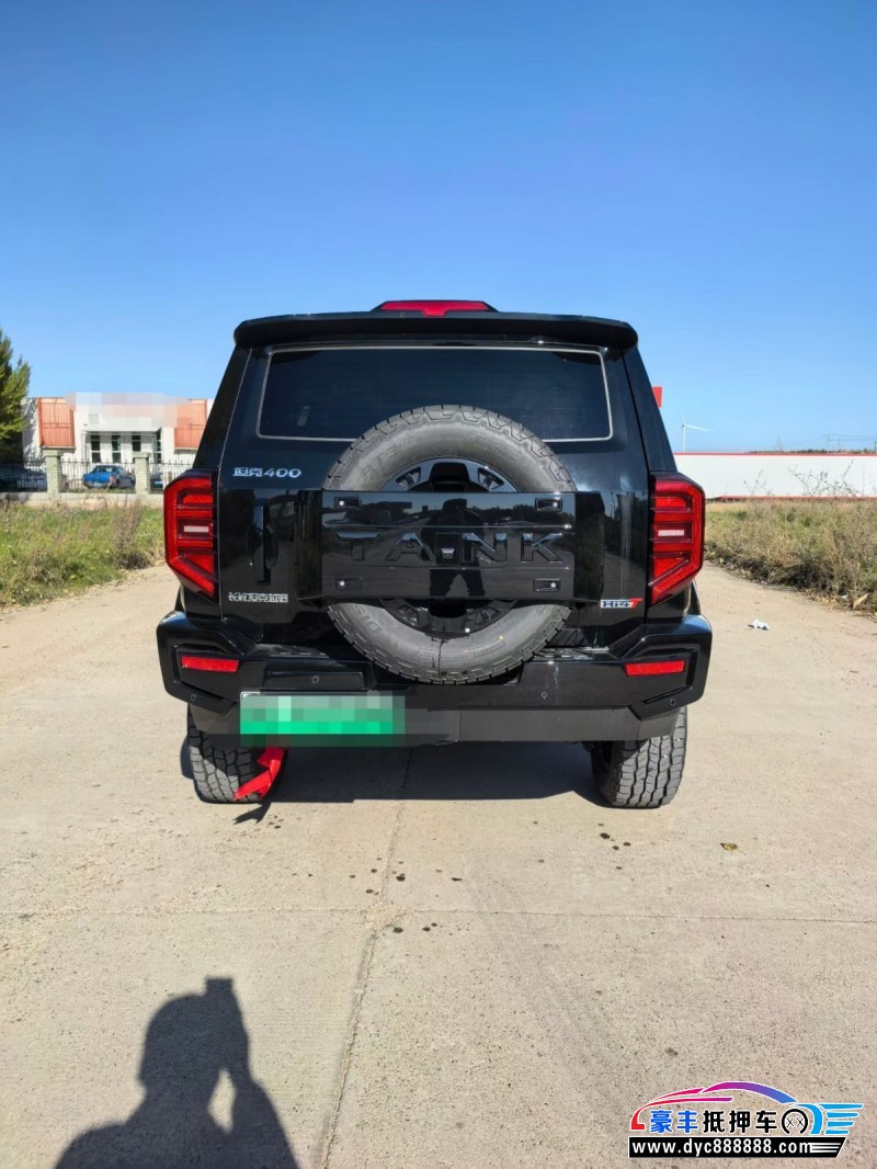 25年WEY坦克400轿车抵押车出售