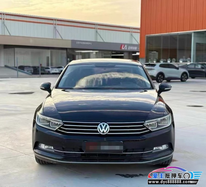 18年大众迈腾轿车抵押车出售