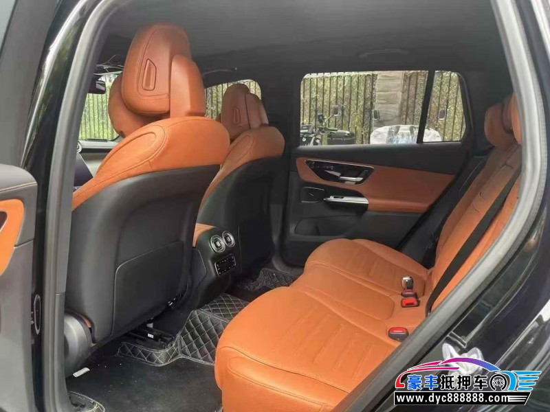 24年奔驰GLC轿车抵押车出售