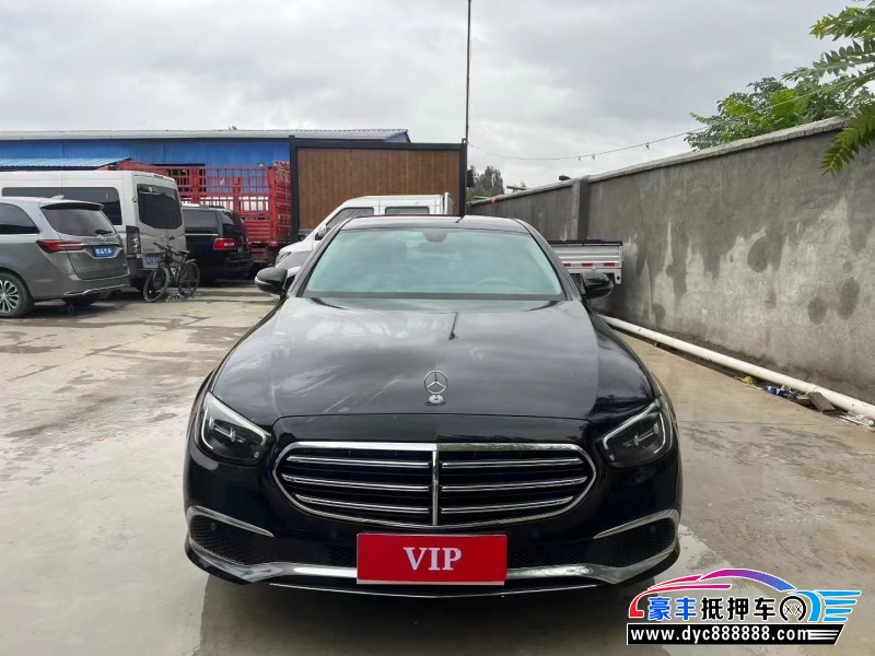 22年奔驰E轿车抵押车出售