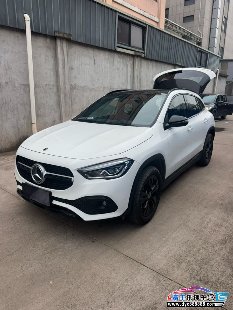 22年奔驰GLASUV抵押车出售