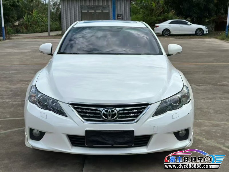 12年丰田锐志轿车抵押车出售