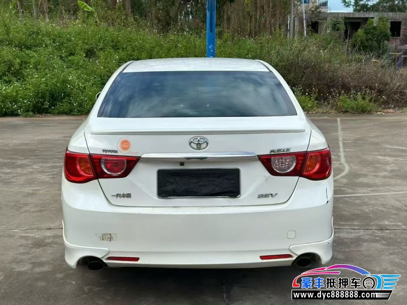 12年丰田锐志轿车抵押车出售