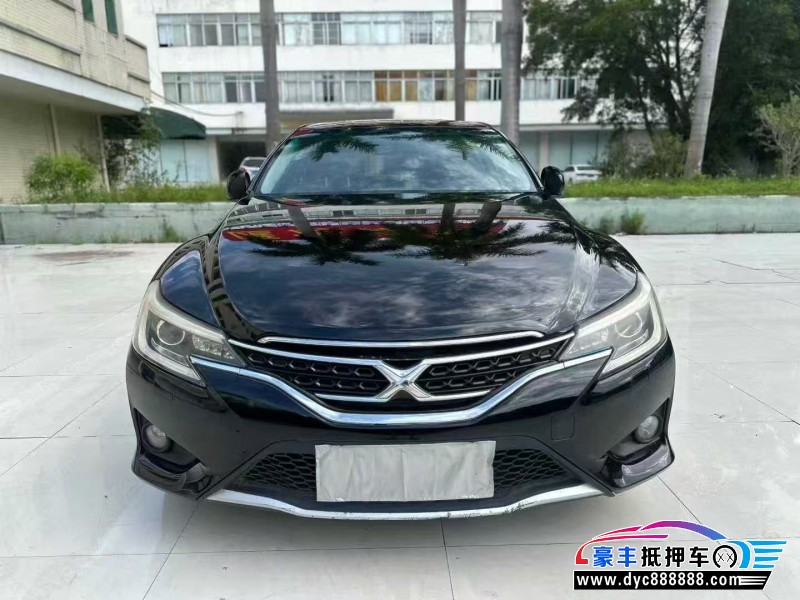 12年丰田锐志轿车抵押车出售