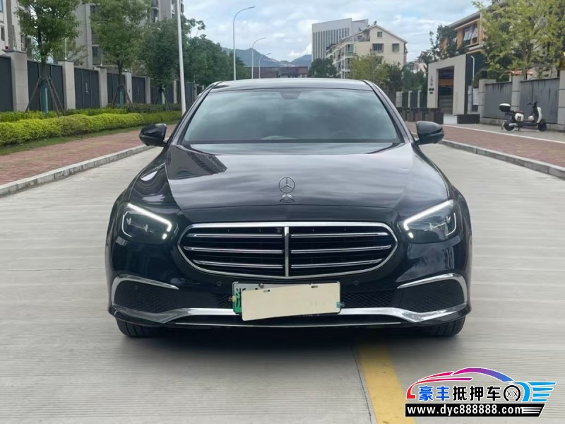 22年奔驰E轿车抵押车出售