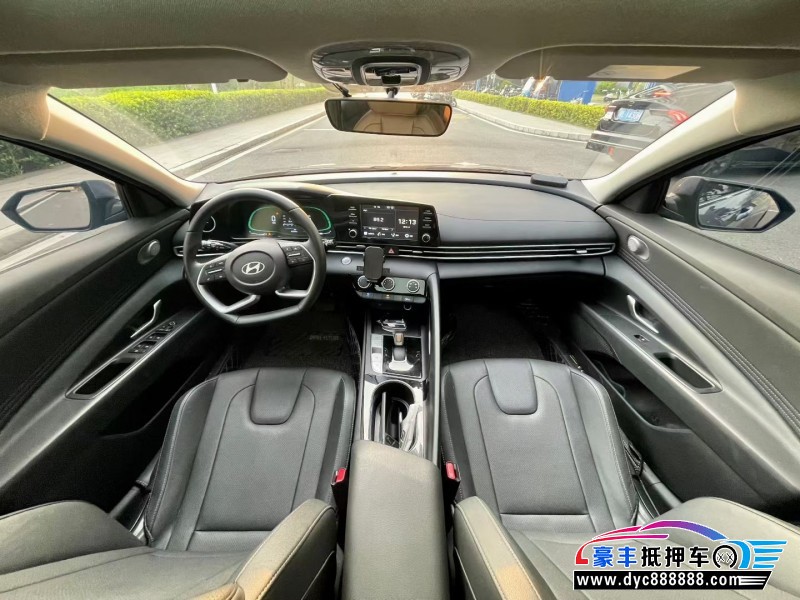 23年现代伊兰特轿车抵押车出售