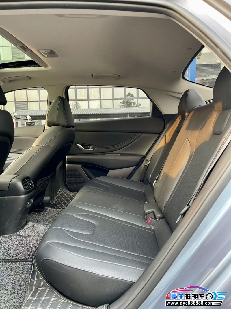 23年现代伊兰特轿车抵押车出售