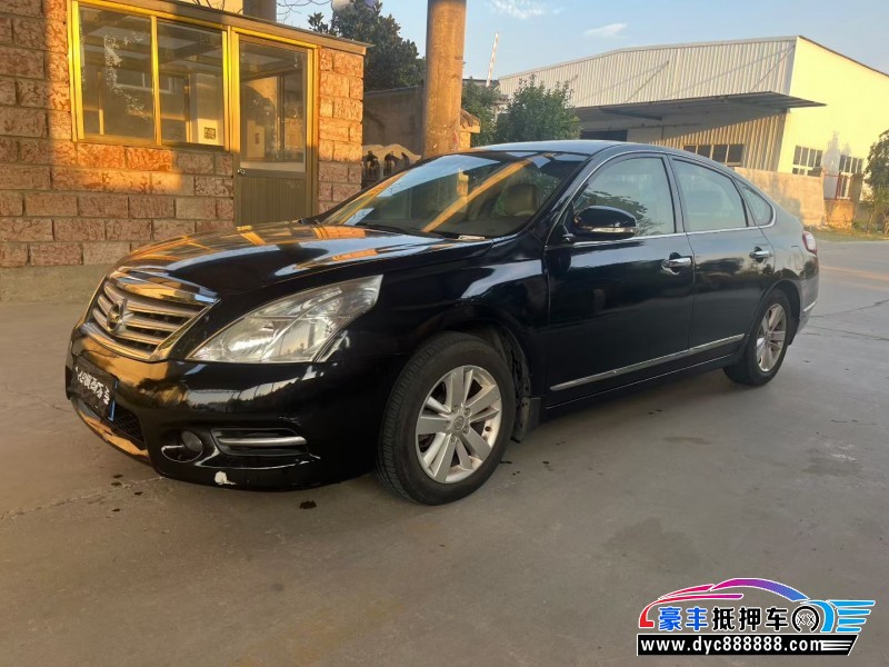 22年日产天籁轿车抵押车出售