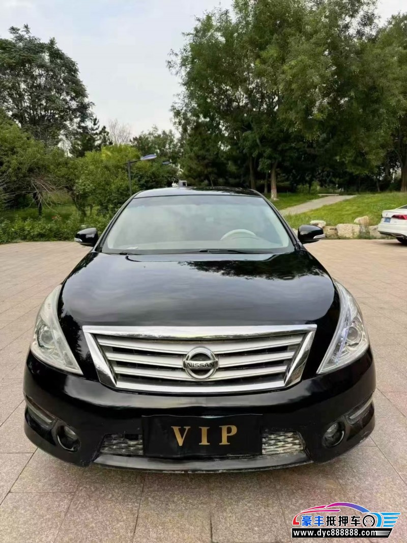 12年日产天籁轿车抵押车出售