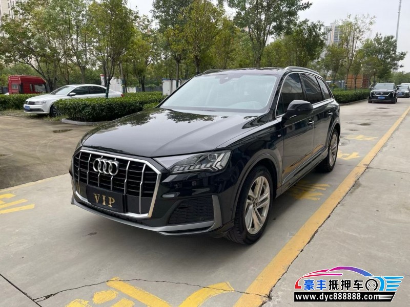 24年奥迪Q7轿车抵押车出售