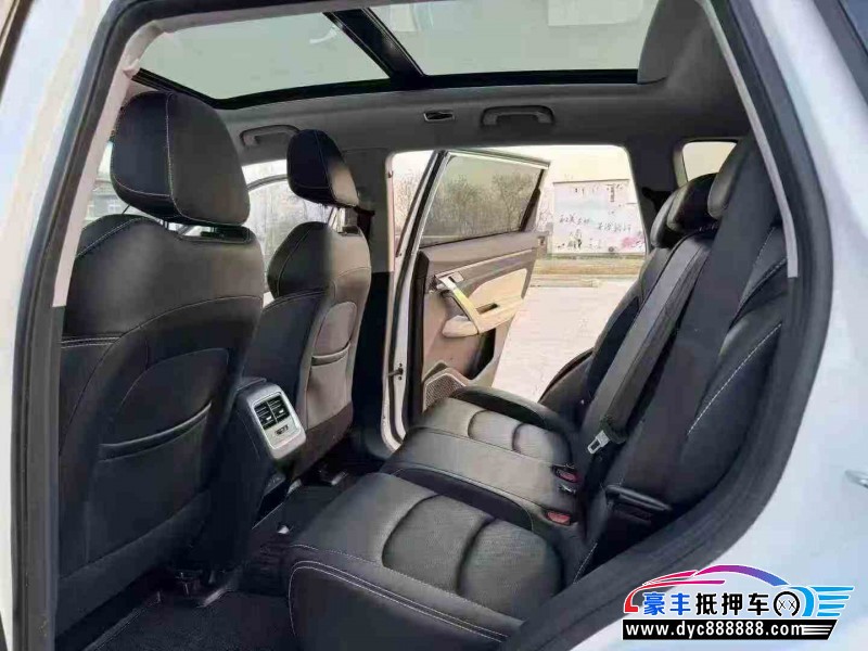 22年吉利博越轿车抵押车出售