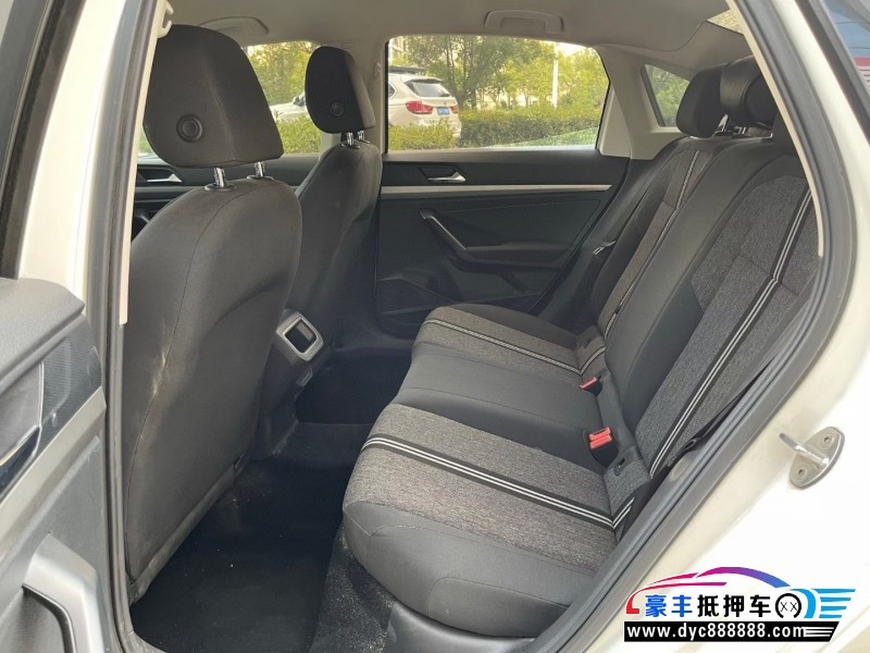 21年大众朗逸轿车抵押车出售