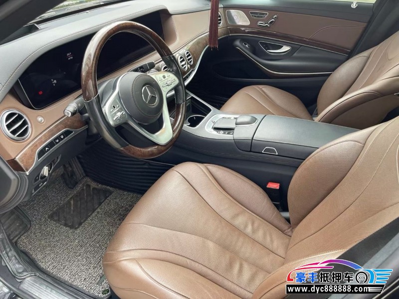 20年奔驰S轿车抵押车出售