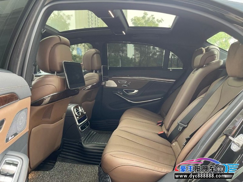 20年奔驰S轿车抵押车出售