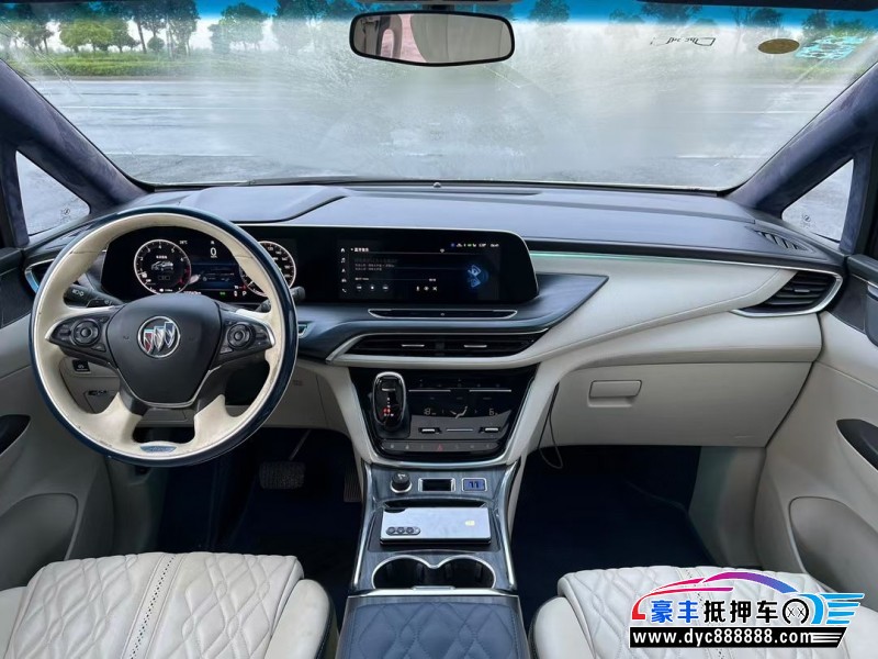 22年别克GL8轿车抵押车出售