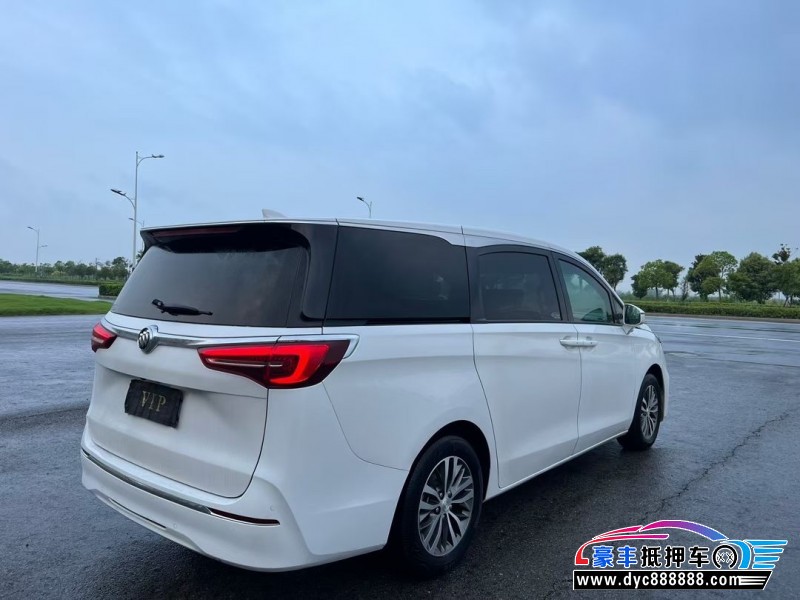 22年别克GL8轿车抵押车出售