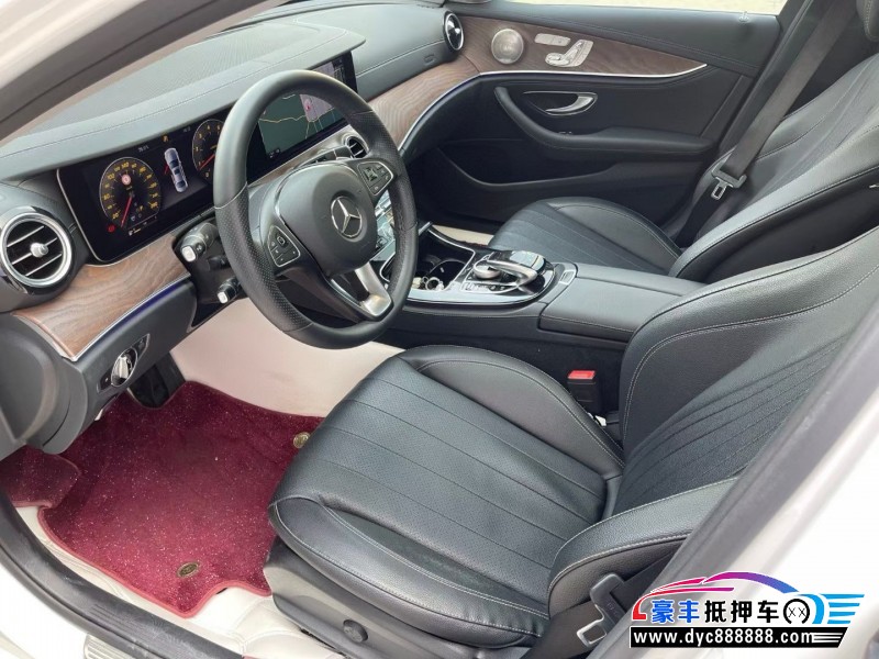 17年奔驰E轿车抵押车出售