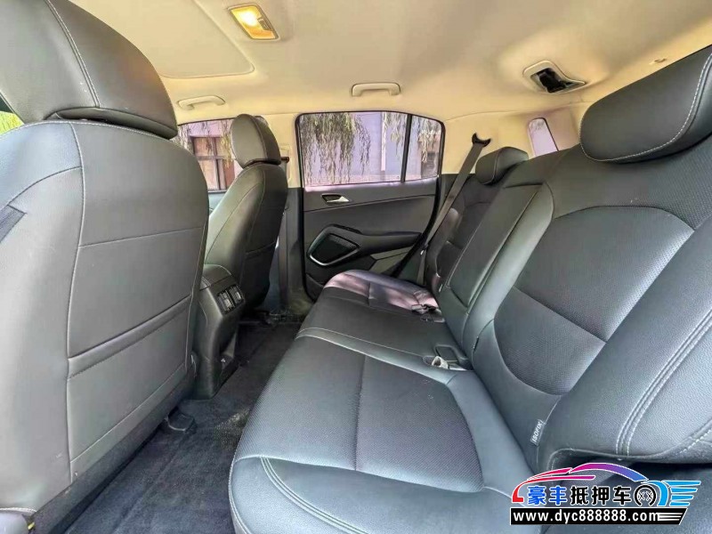 21年现代ix35轿车抵押车出售