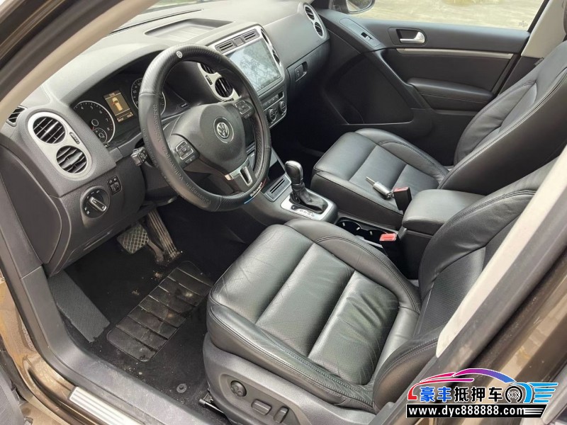 14年大众途观轿车抵押车出售