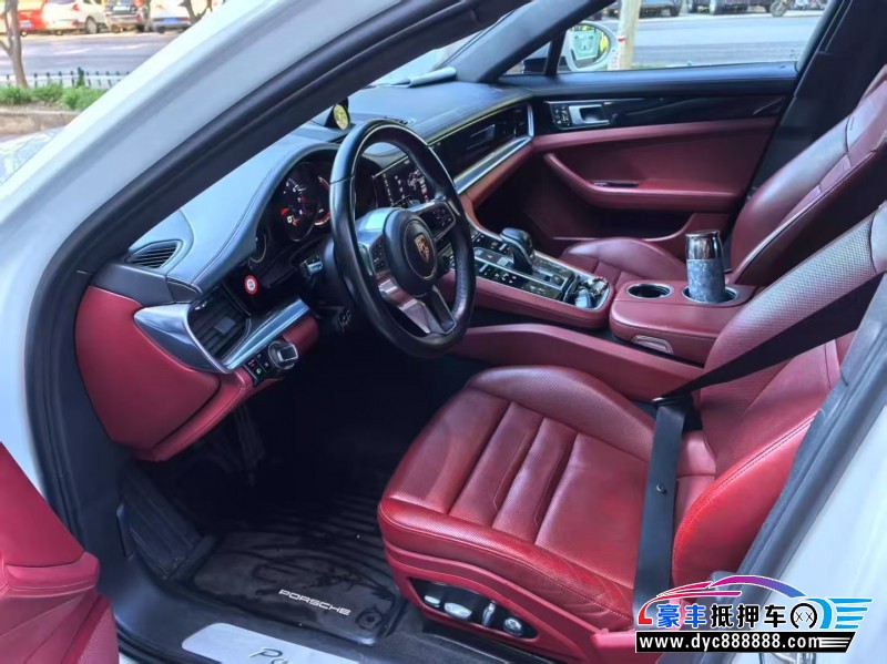 19年保时捷帕纳梅拉轿车抵押车出售