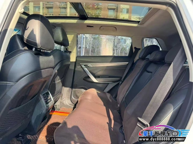 22年吉利博越轿车抵押车出售