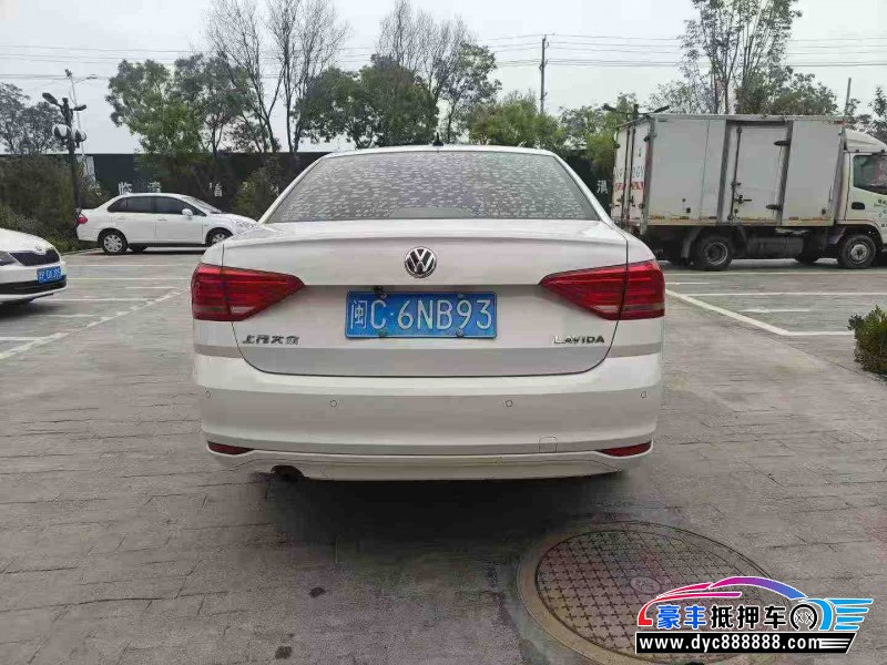 19年大众朗逸轿车抵押车出售