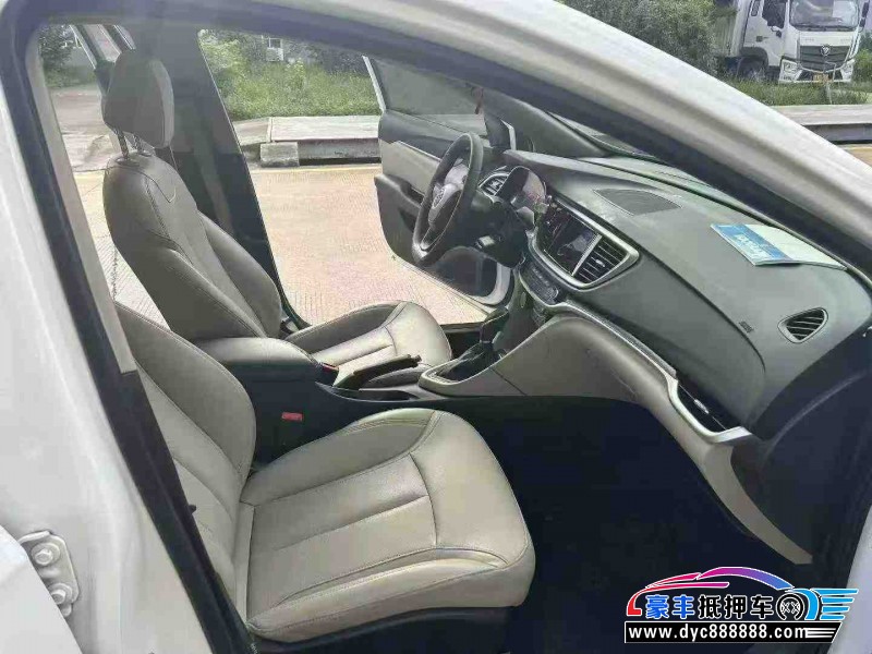 20年别克英朗轿车抵押车出售