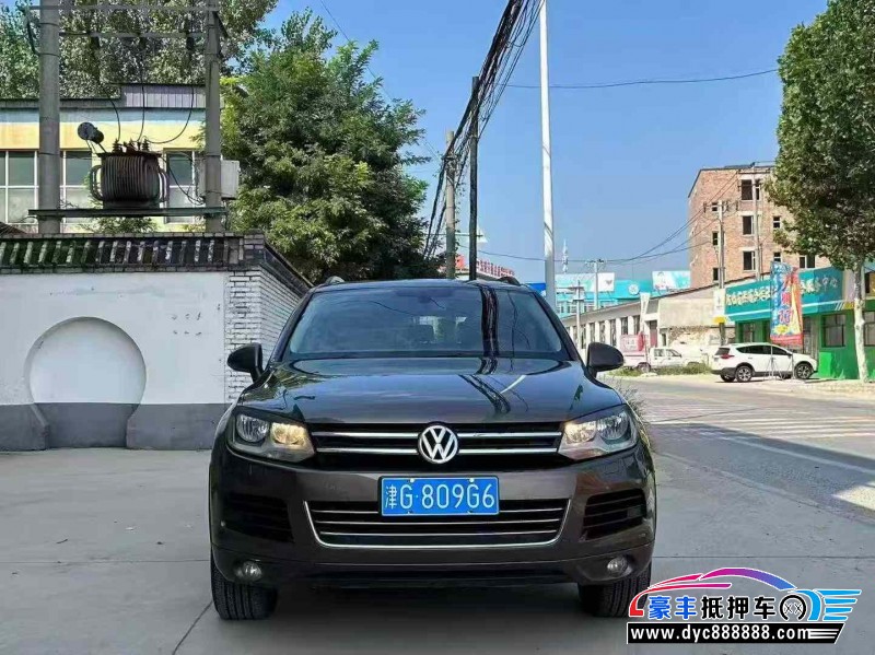 15年大众途锐轿车抵押车出售