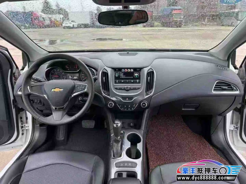 17年雪佛兰科鲁兹轿车抵押车出售